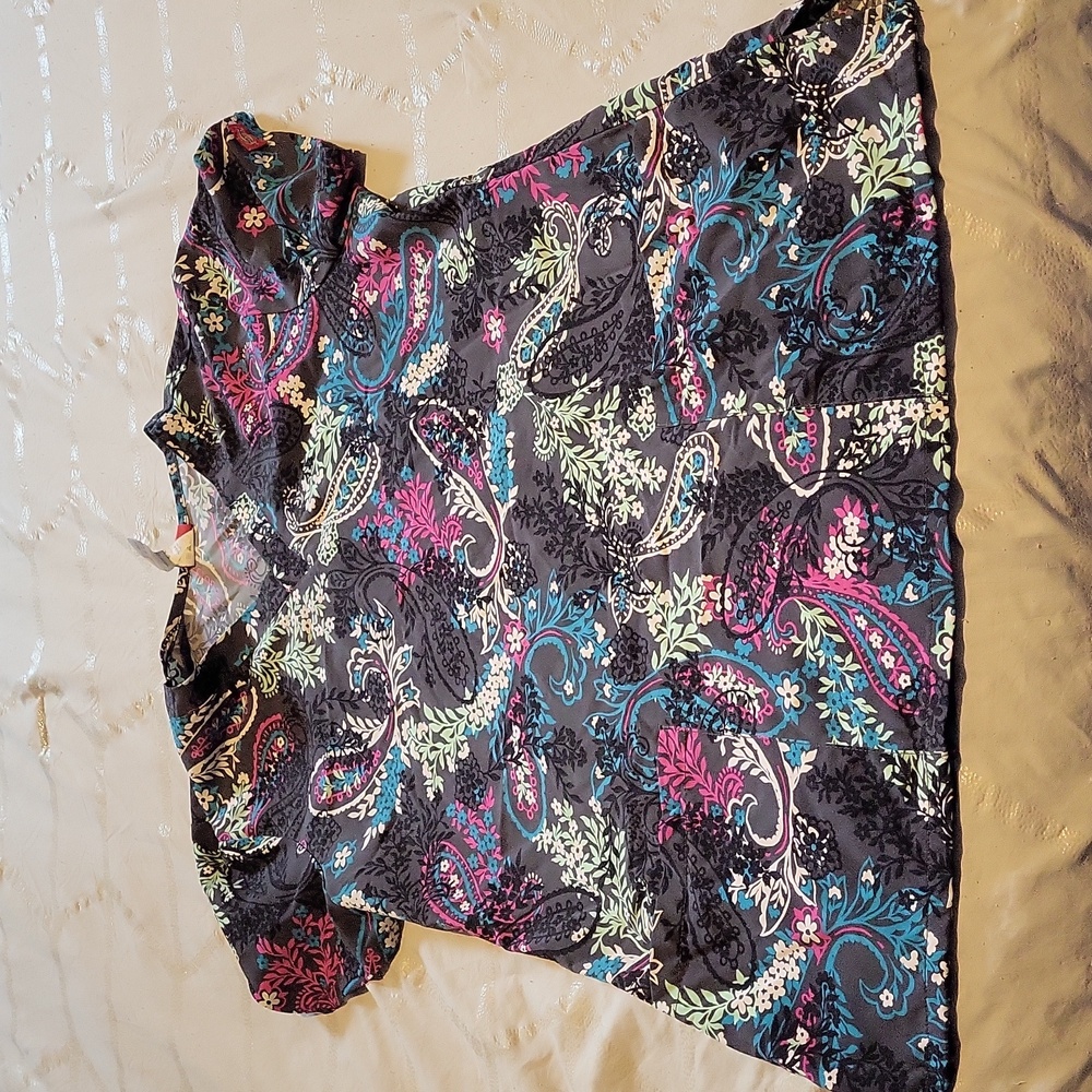 Scrub top